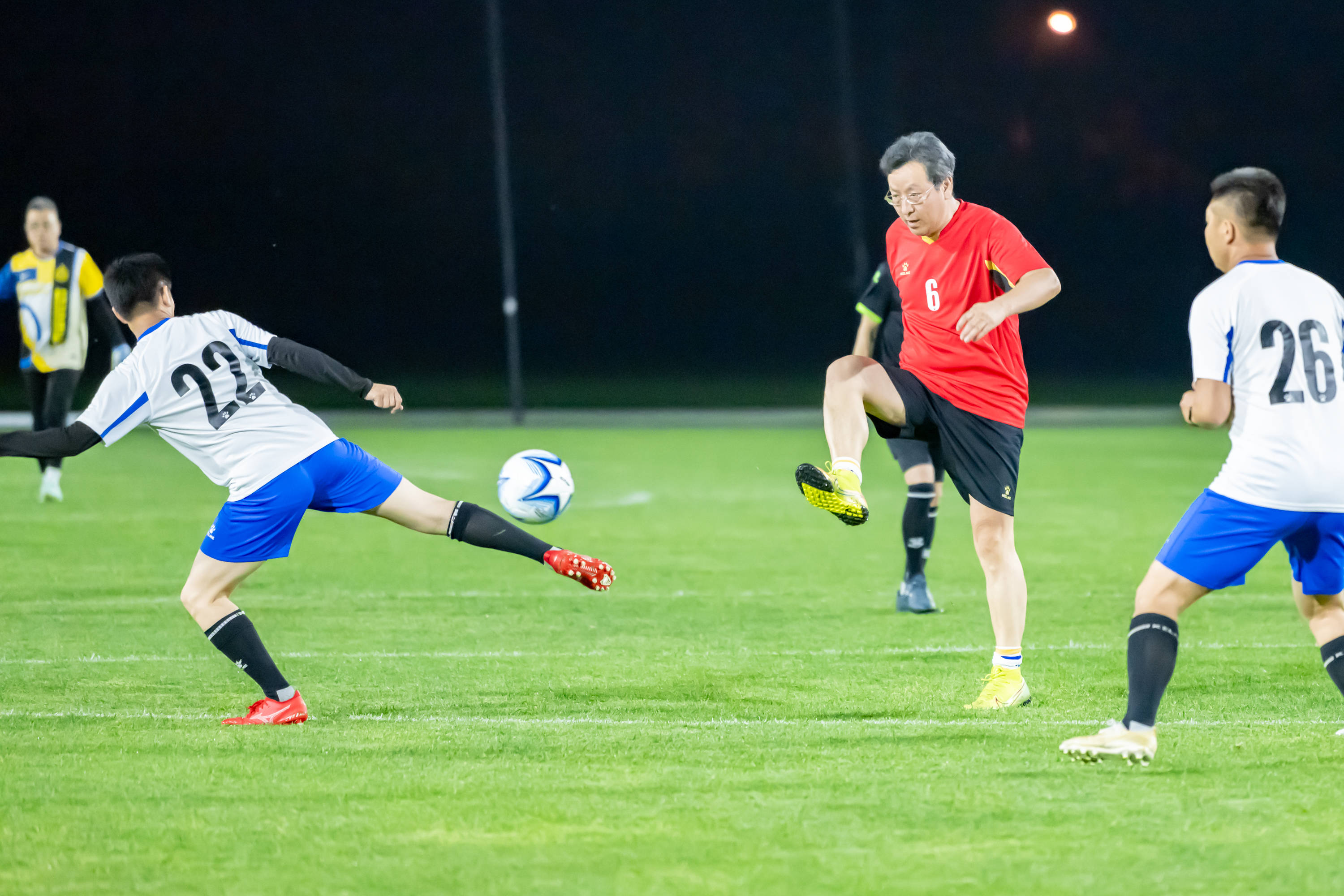 外线空间与 外线空间与